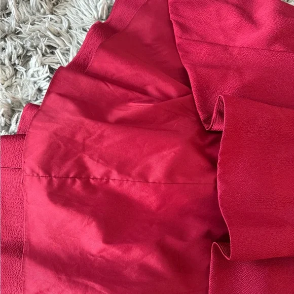 Red Formal High-Low Dress - Picture 5 of 8